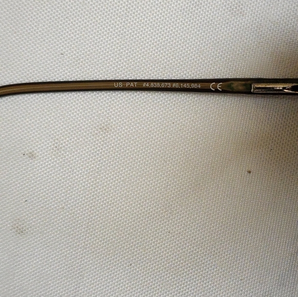 Maui Jim Men's Sunglasses and Case - Picture 5 of 12